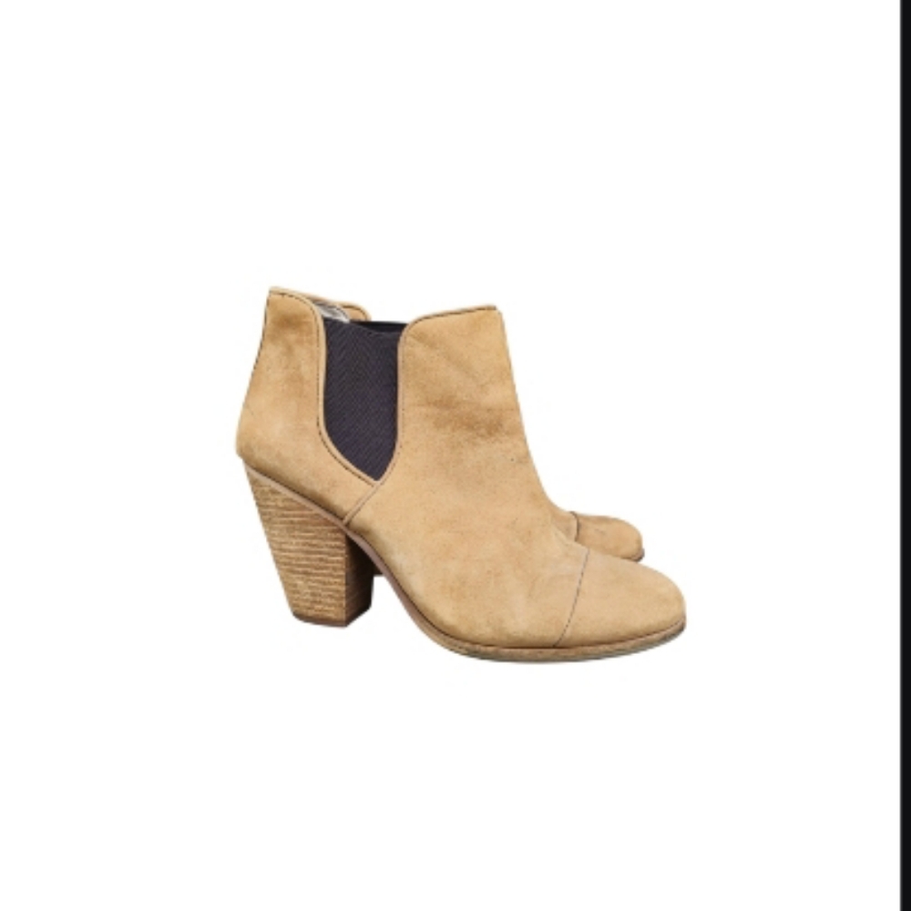 Vince Camuto Leather Hame Tan Beige Brown Ankle Boot Western Heel Shoe Women 8.5 - Picture 7 of 7